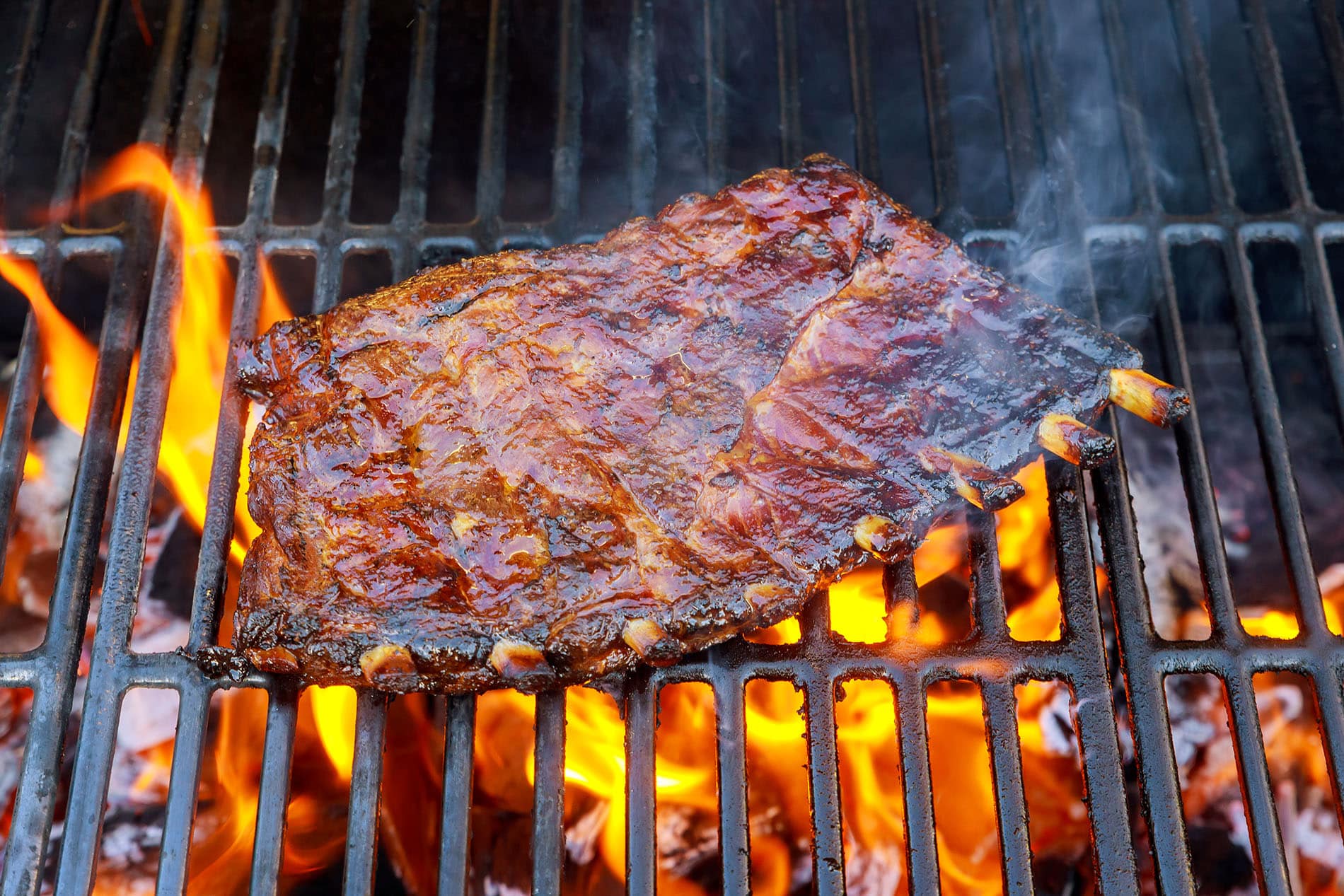 Grilling With Dry Rub Vs. Wet Rub - A Comparison